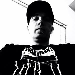 Meet your Posher, Larry